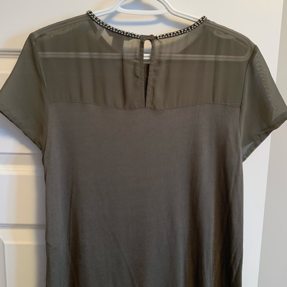 Olive Green dress shirt with pretty details - Picture 4 of 4